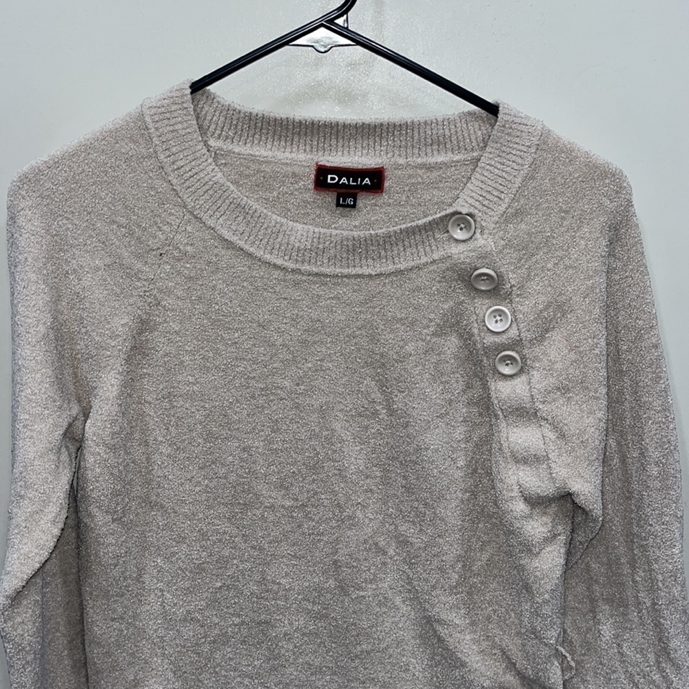 Dalia  large sweater - Picture 2 of 5